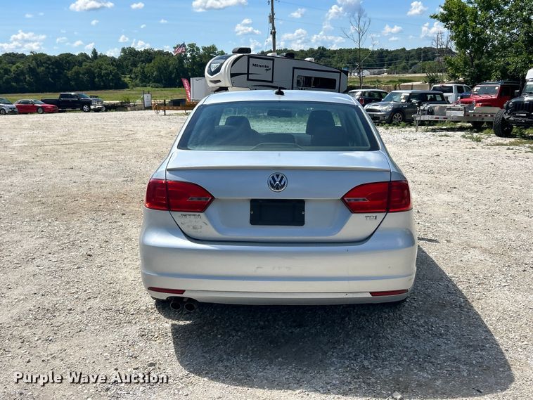 image for item FC2794 2012 Volkswagen Jetta TDI 