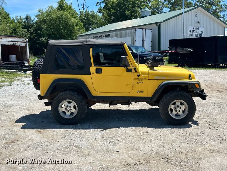 image for item FC2795 2000 Jeep Wrangler Sport SUV