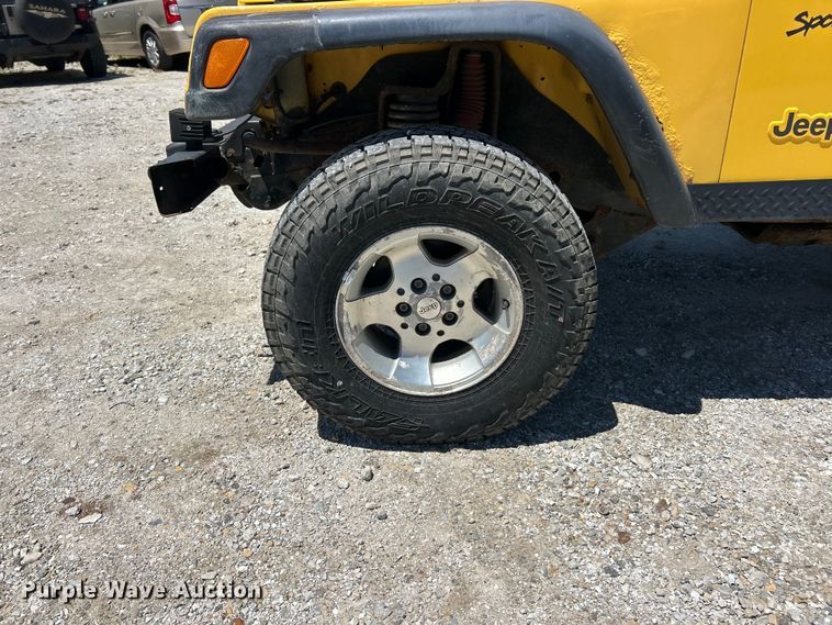 image for item FC2795 2000 Jeep Wrangler Sport SUV