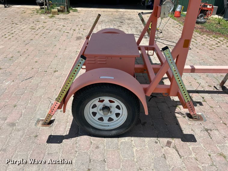 image for item FC2797 Wanco WTSP75-LSAC arrow board trailer