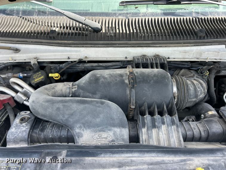 image for item FC2803 2012 Ford E350 Super Duty shuttle bus