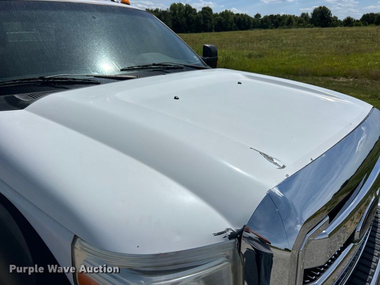 image for item FC2806 2012 Ford F550 XLT Super Duty Ext. Cab utility / service truck
