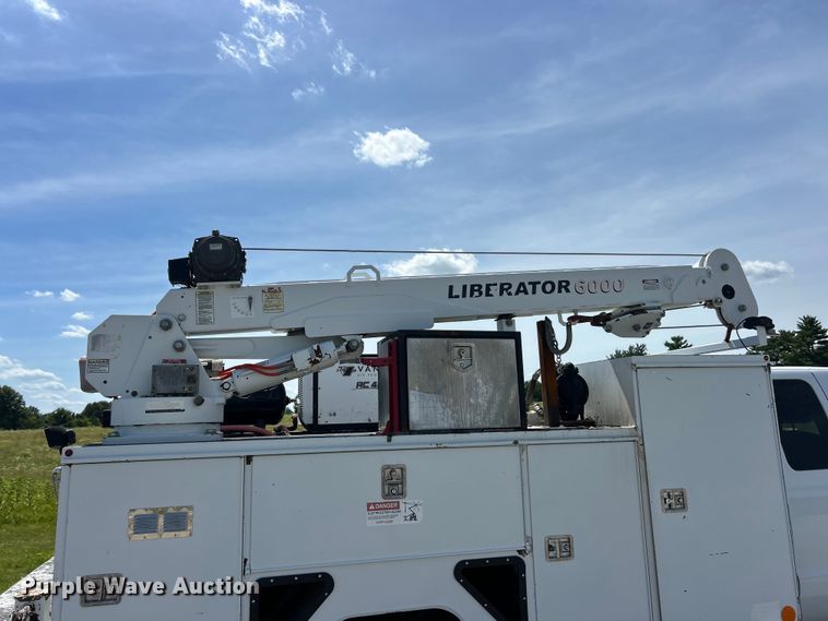 image for item FC2806 2012 Ford F550 XLT Super Duty Ext. Cab utility / service truck