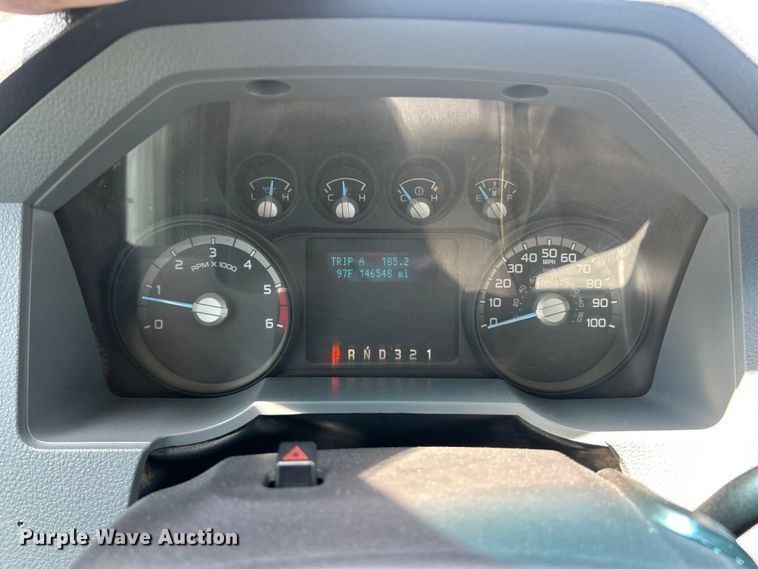 image for item FC2806 2012 Ford F550 XLT Super Duty Ext. Cab utility / service truck