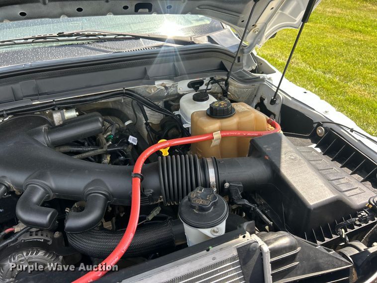 image for item FC2806 2012 Ford F550 XLT Super Duty Ext. Cab utility / service truck