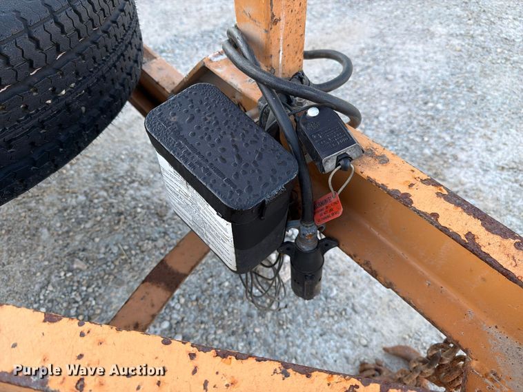image for item FC3088 2001 Cronkhite Industries tilt deck equipment trailer