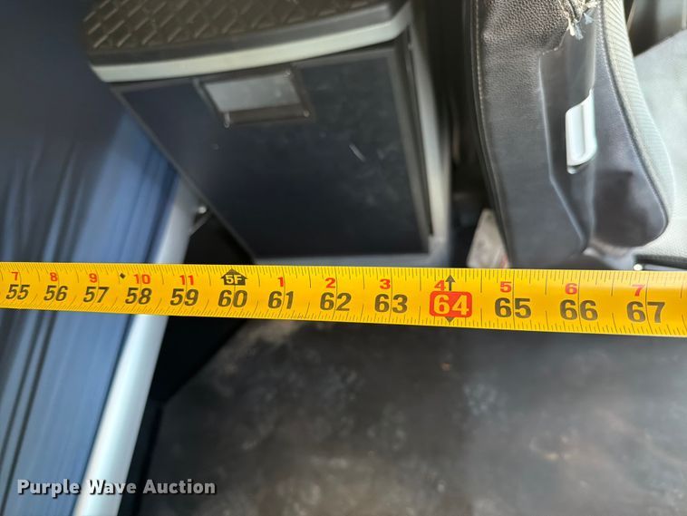 image for item FC3143 2021 Kenworth T680 semi truck