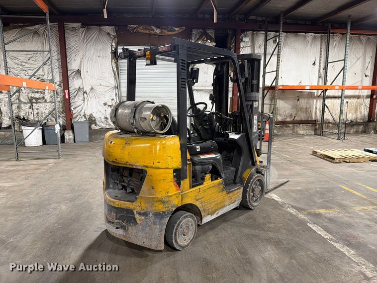 image for item FC3168 Caterpillar 2C5000 forklift