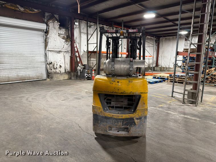 image for item FC3168 Caterpillar 2C5000 forklift