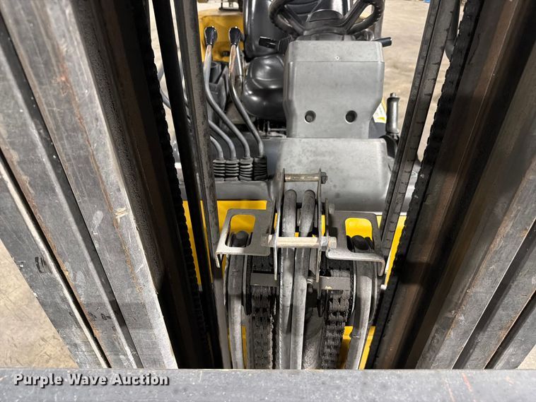 image for item FC3168 Caterpillar 2C5000 forklift