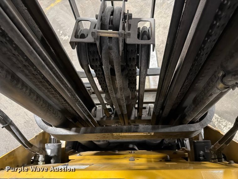 image for item FC3168 Caterpillar 2C5000 forklift