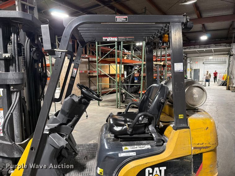 image for item FC3168 Caterpillar 2C5000 forklift