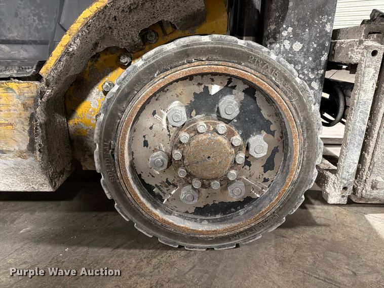 image for item FC3168 Caterpillar 2C5000 forklift
