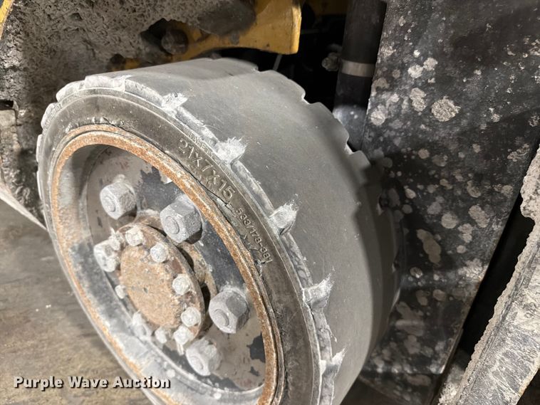 image for item FC3168 Caterpillar 2C5000 forklift