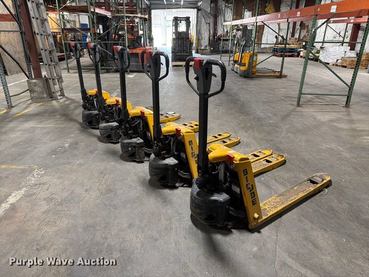 image for item FC3169 (5) Big Joe P-33 pallet jacks