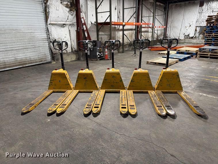 image for item FC3169 (5) Big Joe P-33 pallet jacks