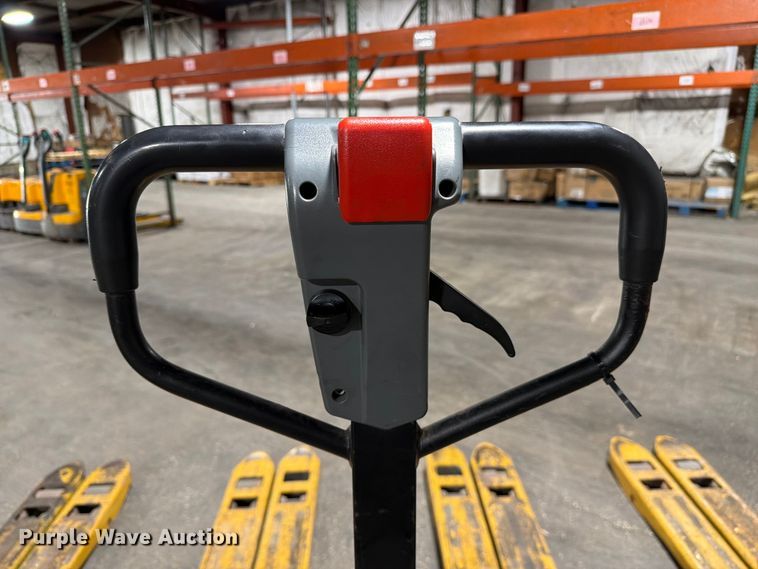 image for item FC3169 (5) Big Joe P-33 pallet jacks