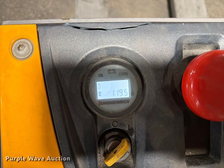 image for item FC3171 (3) Jungheinrich Electric Pallet Jacks
