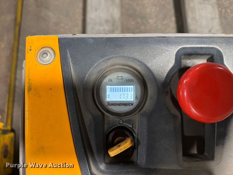 image for item FC3171 (3) Jungheinrich Electric Pallet Jacks