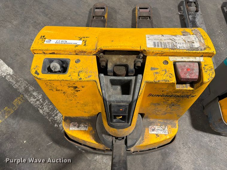 image for item FC3171 (3) Jungheinrich Electric Pallet Jacks