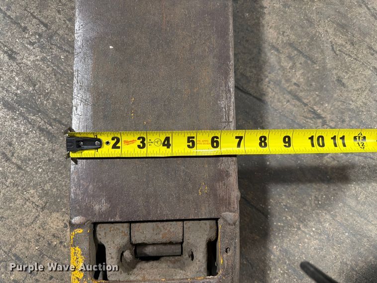 image for item FC3171 (3) Jungheinrich Electric Pallet Jacks