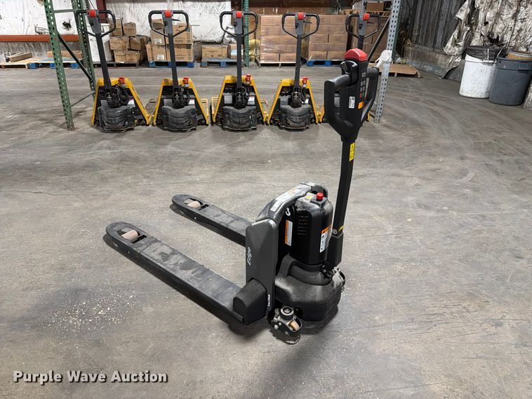 image for item FC3176 2024 Noblelift PTE33N pallet jack