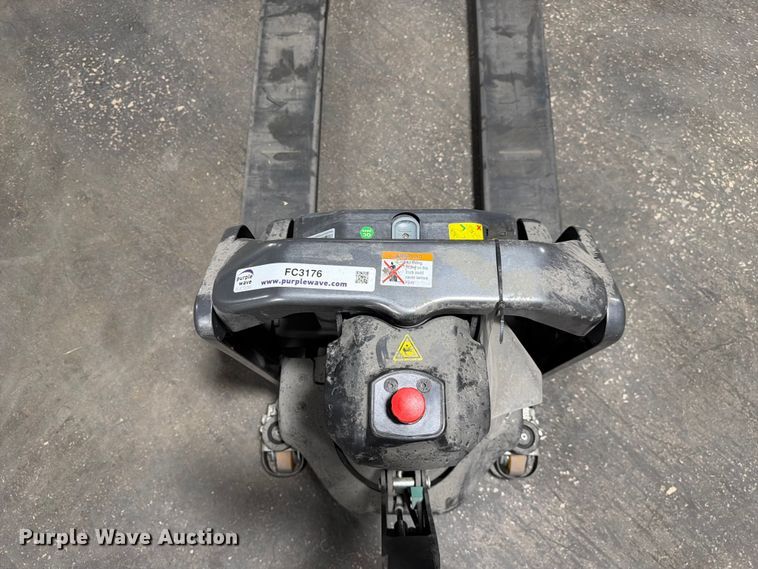 image for item FC3176 2024 Noblelift PTE33N pallet jack
