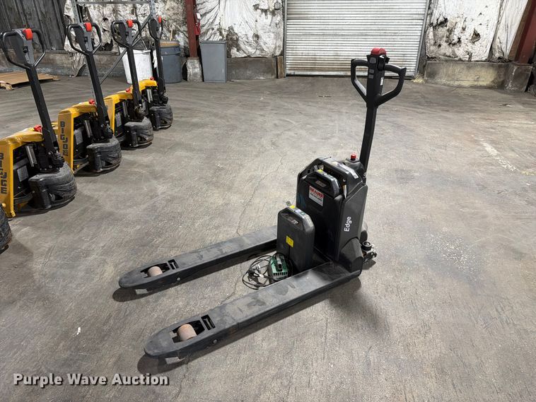 image for item FC3176 2024 Noblelift PTE33N pallet jack