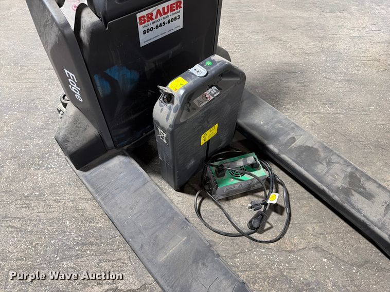 image for item FC3176 2024 Noblelift PTE33N pallet jack