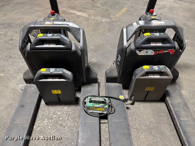 image for item FC3177 (2) 2024 Noblelift PTER33N pallet jack