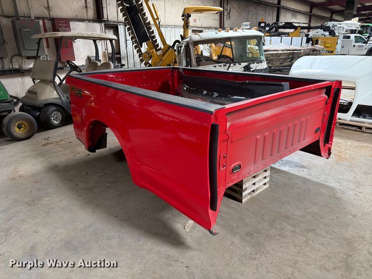 image for item FC3192 Pickup truck bed