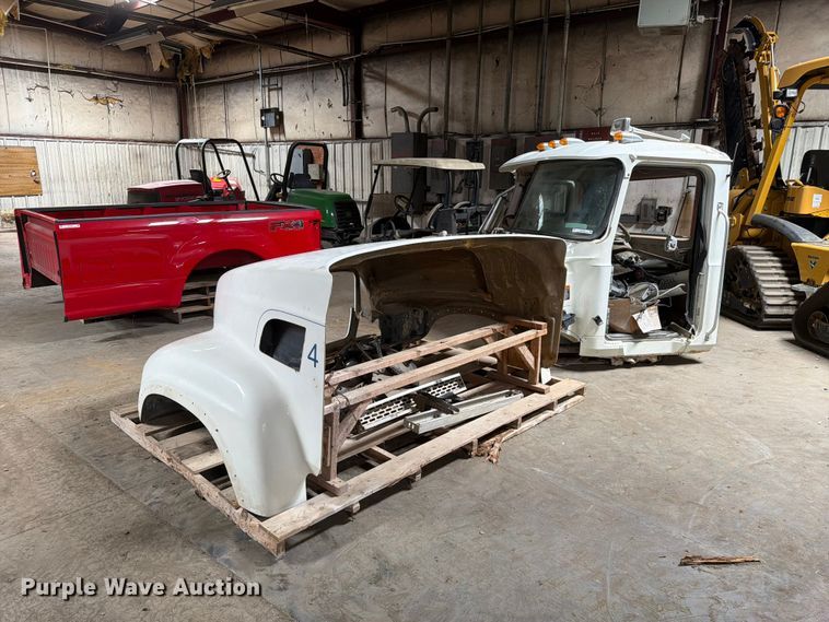 image for item FC3193 Truck parts