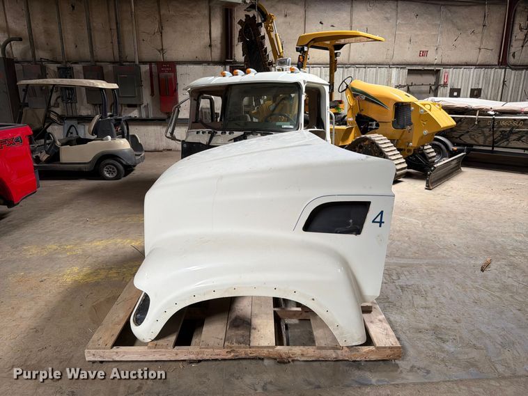 image for item FC3193 Truck parts