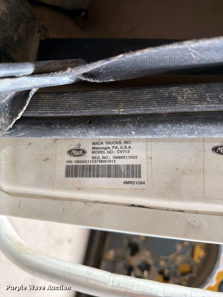 image for item FC3193 Truck parts
