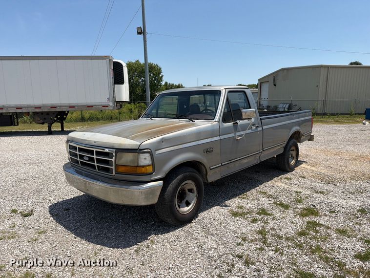 1994 Ford F150 pickup truck