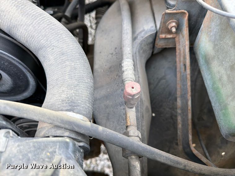 image for item FC3206 1994 Ford F150 pickup truck