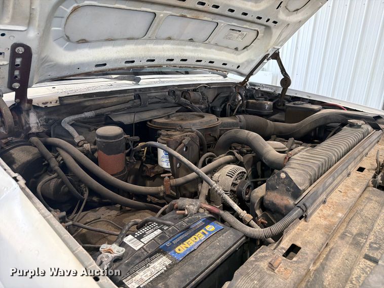 image for item FC3207 1993 Ford F450 Super Duty utility / service truck