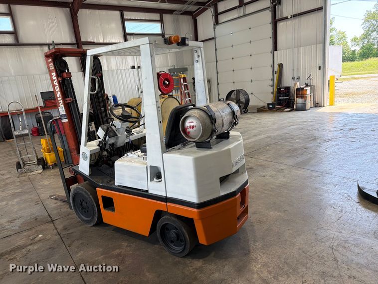 image for item FC3208 Nissan CPH02A25V forklift