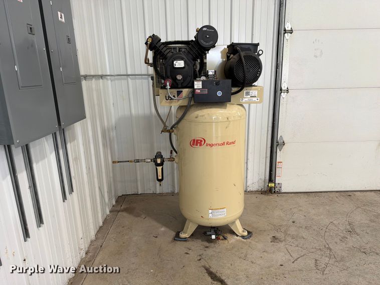 image for item FC3210 Ingersoll Rand 2475N7.5-P air compressor