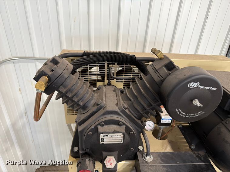 image for item FC3210 Ingersoll Rand 2475N7.5-P air compressor