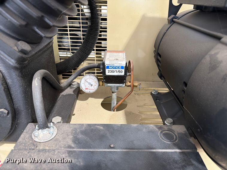 image for item FC3210 Ingersoll Rand 2475N7.5-P air compressor