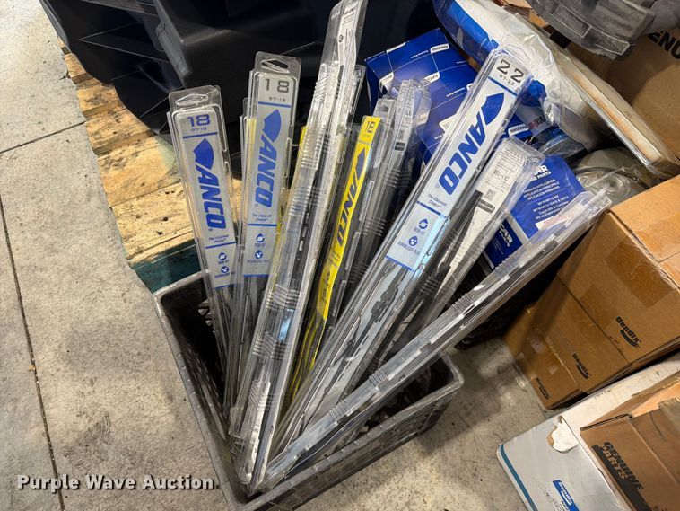 image for item FC3212 Truck parts