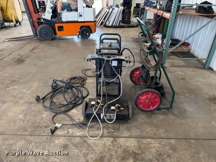 image for item FC3213 Miller Multimatic 220 AC/DC welder/generator