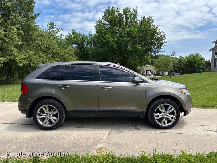 image for item FC4695 2013 Ford Edge SUV
