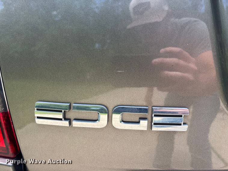 image for item FC4695 2013 Ford Edge SUV