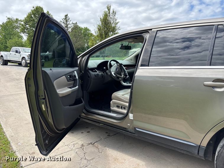 image for item FC4695 2013 Ford Edge SUV