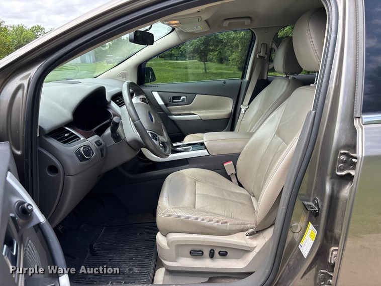 image for item FC4695 2013 Ford Edge SUV
