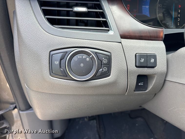 image for item FC4695 2013 Ford Edge SUV