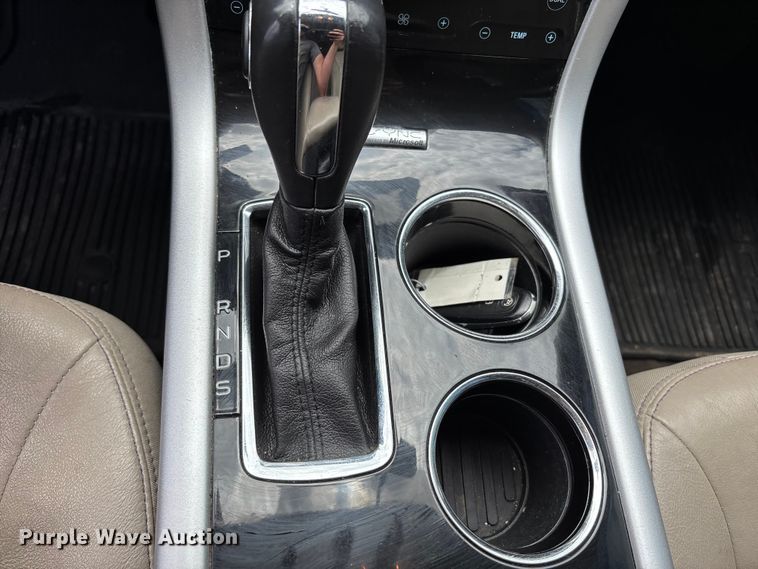 image for item FC4695 2013 Ford Edge SUV