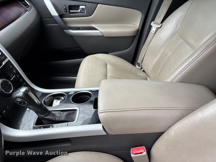 image for item FC4695 2013 Ford Edge SUV